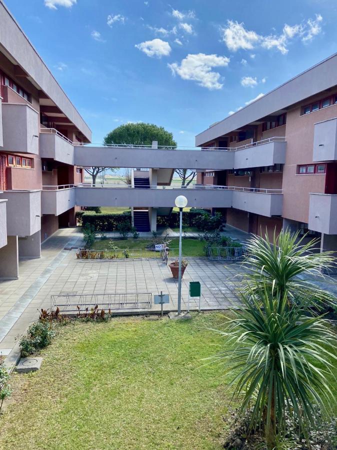 Apartments Via Dei Platani Marina Di Bibbona Exterior photo