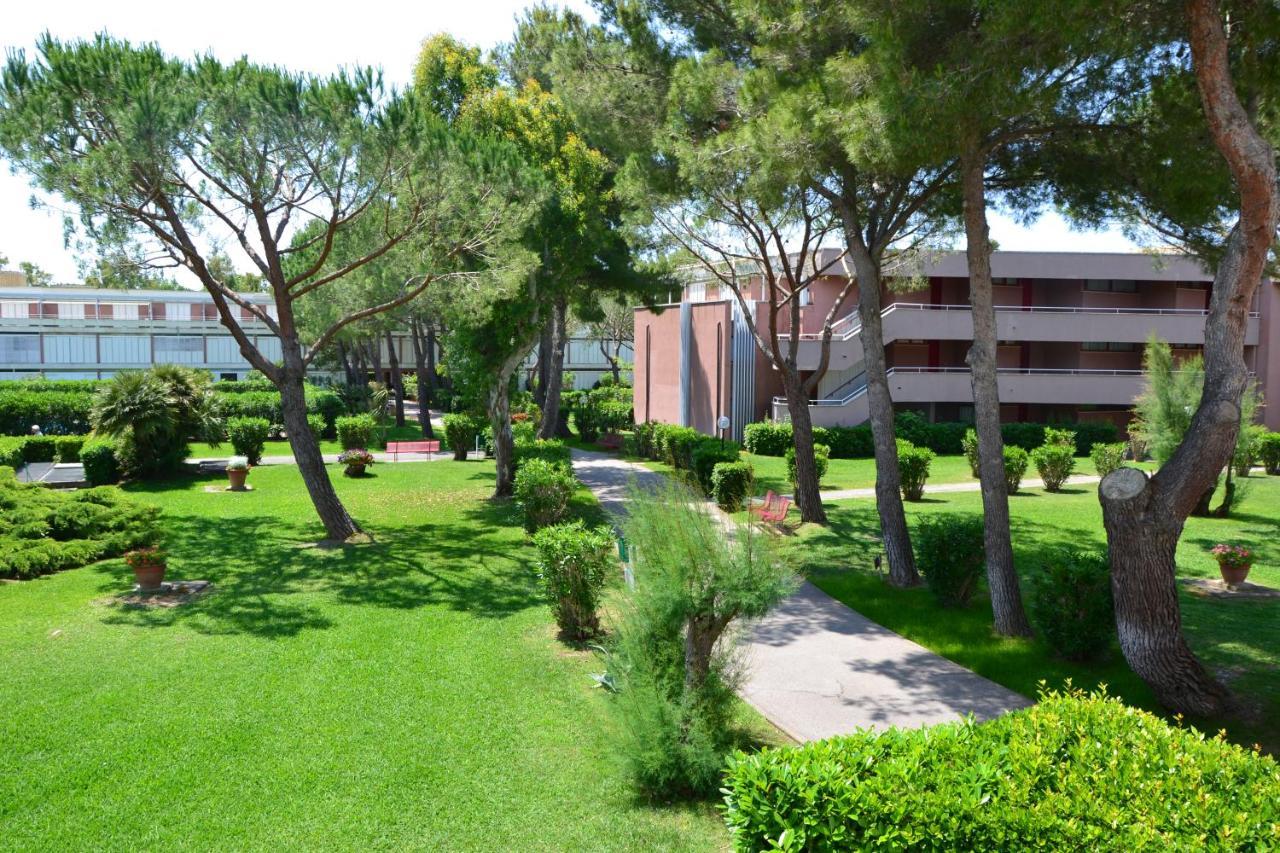 Apartments Via Dei Platani Marina Di Bibbona Exterior photo